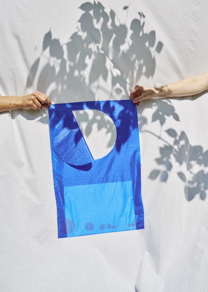 Ripstop documenta bag by Lea Lüdtke