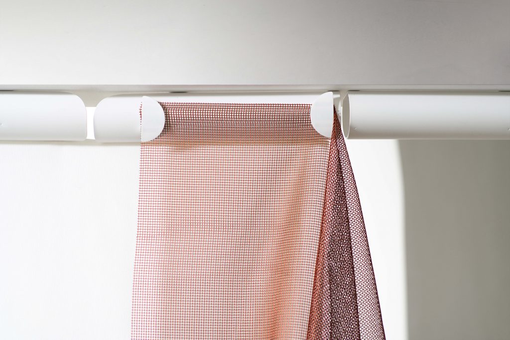 Lé modular textile hanging